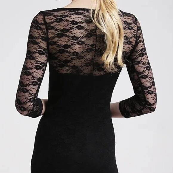 Forever 21 Black Lace Long Sleeves Dress - Picture 2 of 4